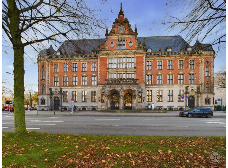 Eden-Ehbrecht-Immobilien_Büroflächen_Telekom-Gebäude_049