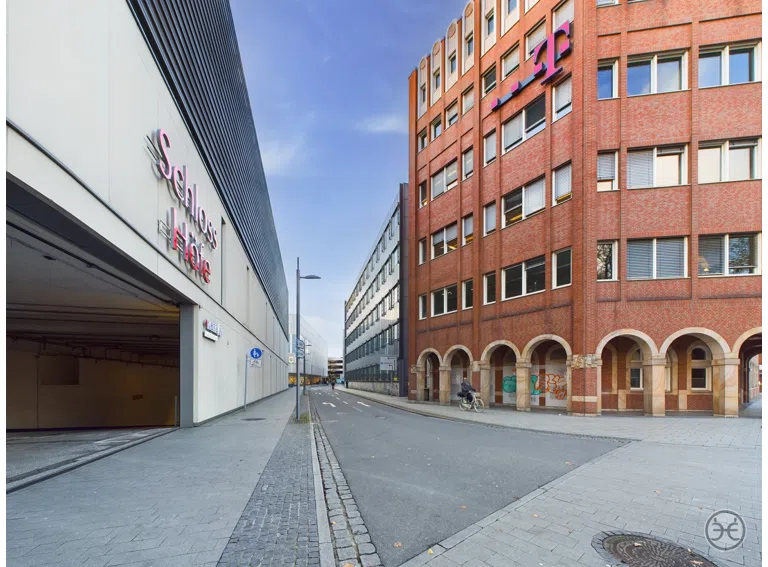 Eden-Ehbrecht-Immobilien_Büroflächen_Telekom-Gebäude_055