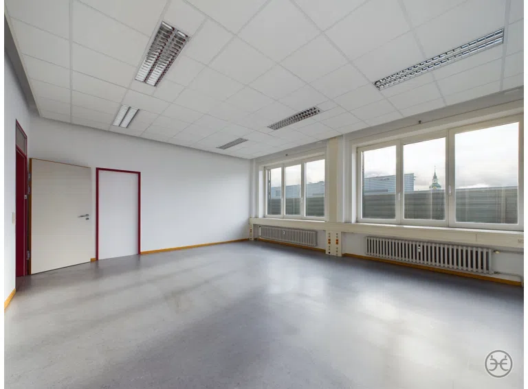 Eden-Ehbrecht-Immobilien_Büroflächen_Telekom-Gebäude_004