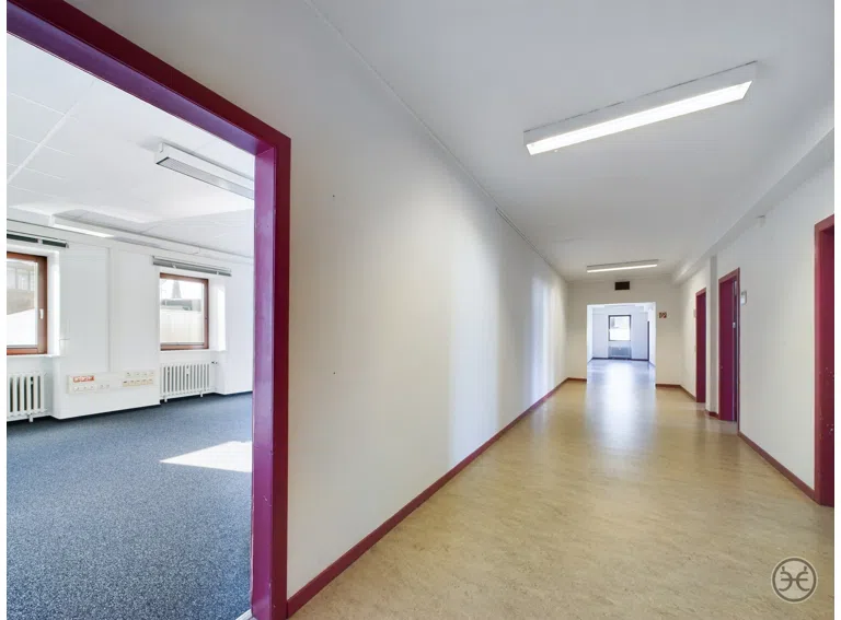 Eden-Ehbrecht-Immobilien_Büroflächen_Telekom-Gebäude_012