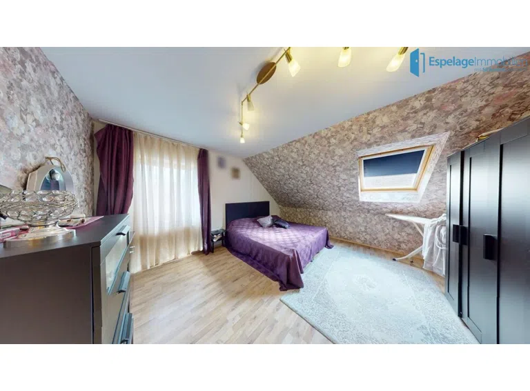 Zimmer 4 OG