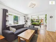 Bild von Charmantes modernisiertes und gepflegtes Einfamilienhaus mit der Häuser, in Otterndorf, 124.00 m², 6.00 Zi., Bj. 1963