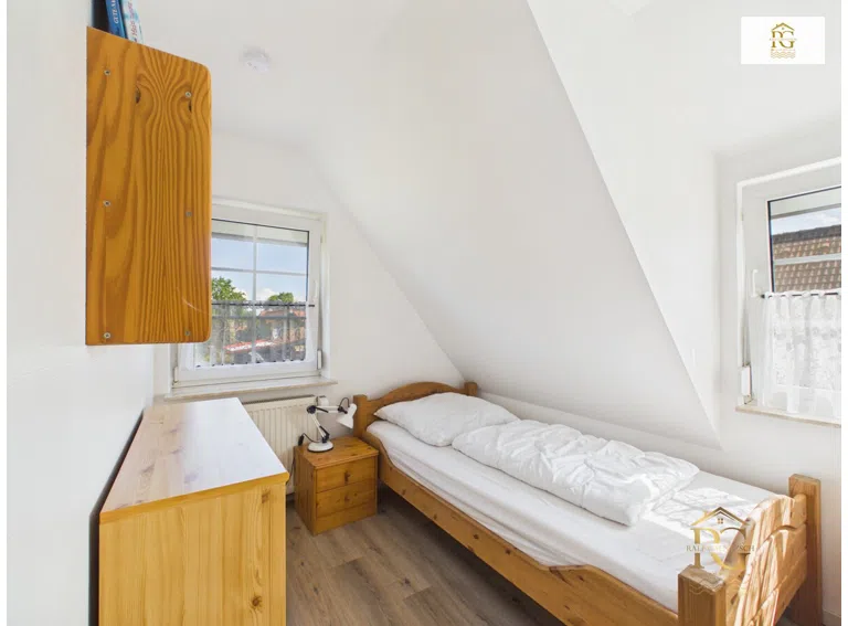 2.Schlafzimmer Haus A