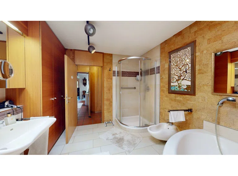 Badezimmer EG