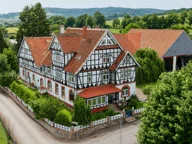 Bild von Großer, sanierter Resthof mit vielfältigen Nutzungsoptionen in Häuser, in Pegestorf, 789.0 m², 26.0 Zi., Bj. 1911