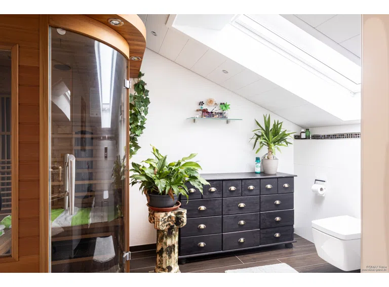 Ihr Badezimmer mit Infrarotkabine