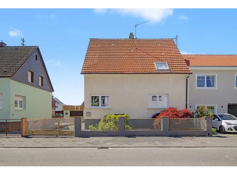 Außen Vorderansicht