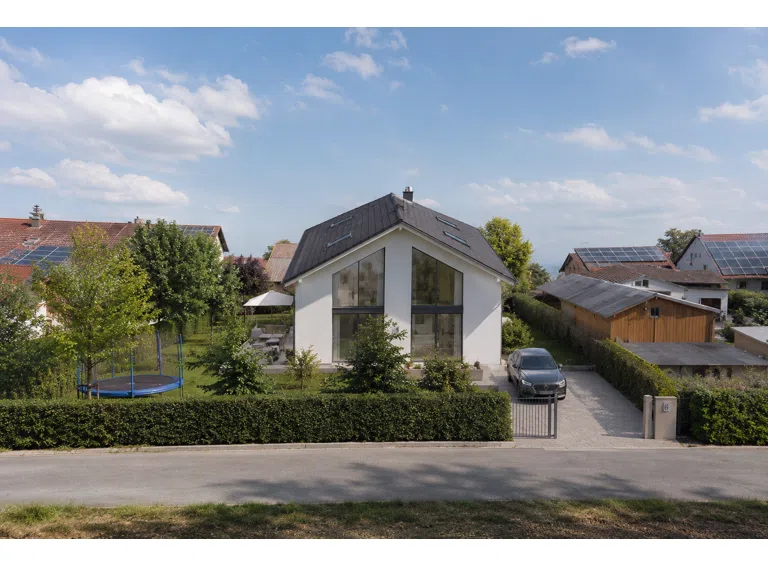 Straßenperspektive EFH - KI-Visualisierung