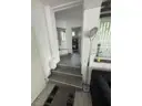 5 Flur und Bad - Treppe zum Wohnbereich