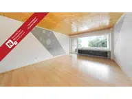Bild von Großzügige 3‑ZKB mit drei Balkonen & Wellnessbereich Eigentumswohnungen, in Pirmasens, 88.43 m², 3.00 Zi., Bj. 1972