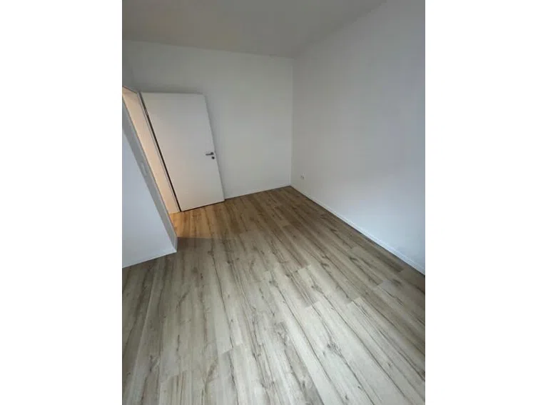 8 Zimmer