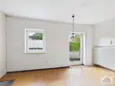 Großes Zimmer OG Blick zum Balkon
