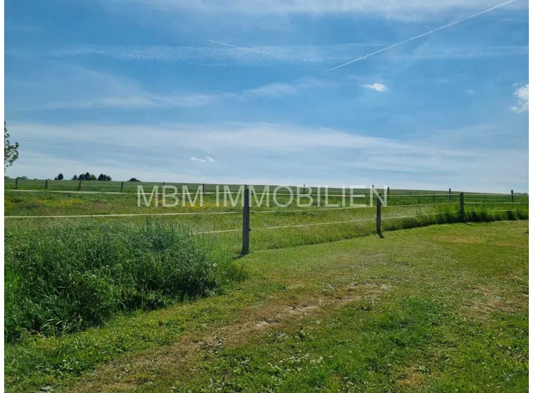 Blick vom Grundstück