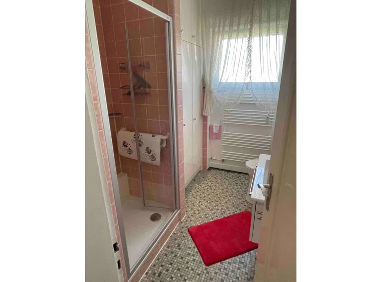 Badezimmer WHG 1. OG