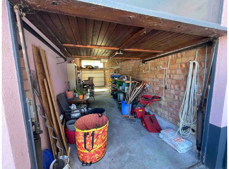 Hausgarage