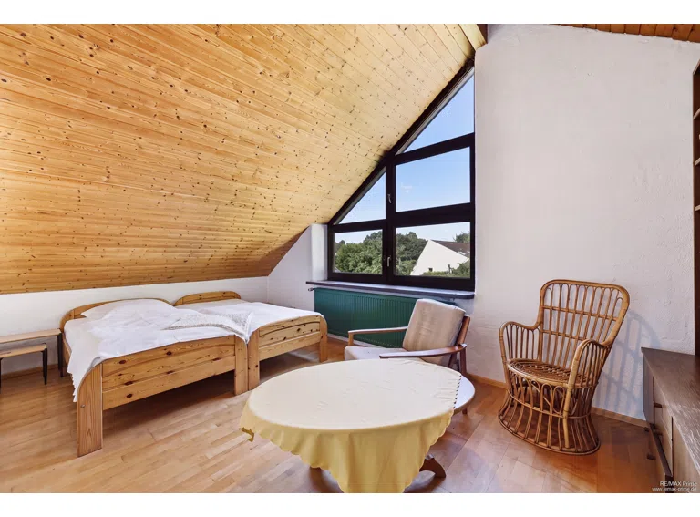 Zweites Zimmer Dachgeschoss
