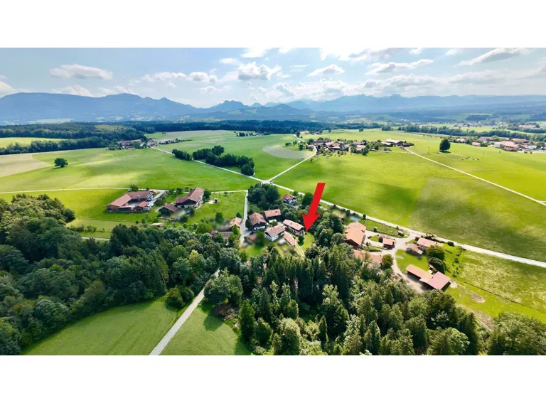 Lage (Blickrichtung Berge)