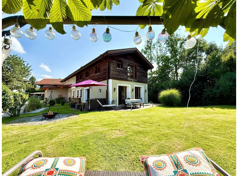 Blick aus dem Garten