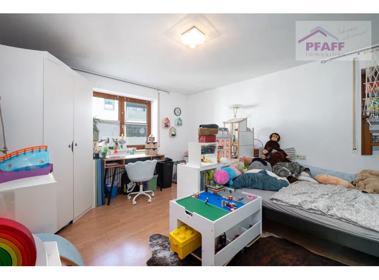 23 - Haupstr. 32A-23
