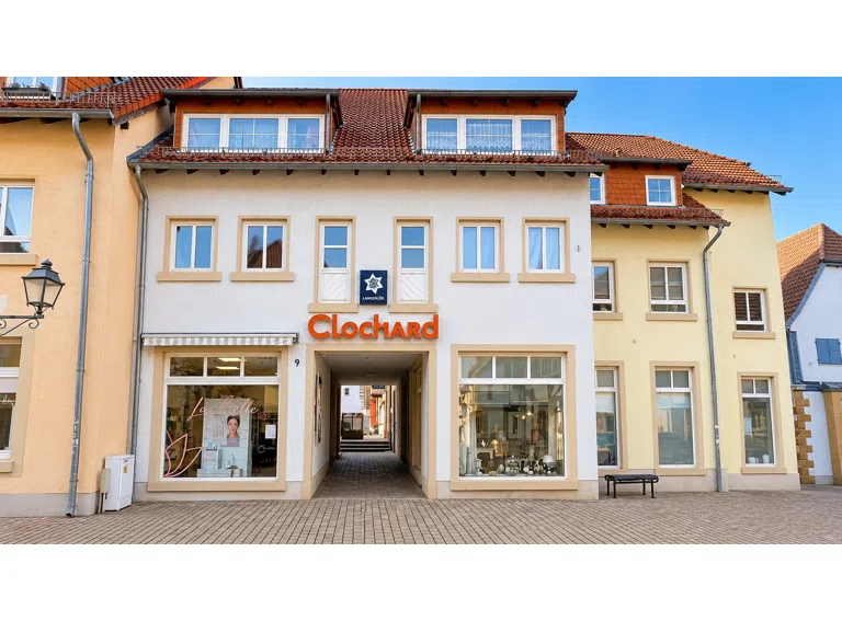 Straßenansicht