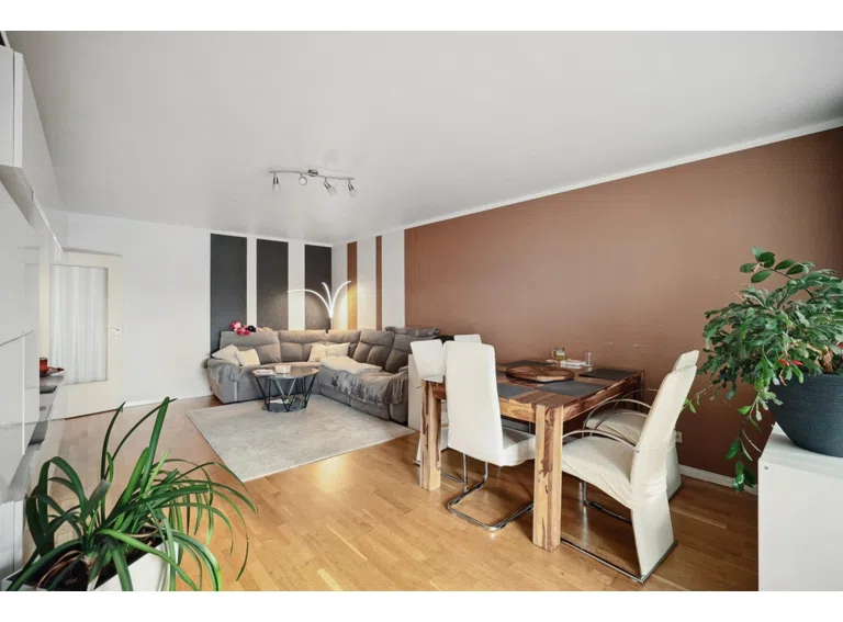 Wohnzimmer - Ansicht 1