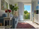 Wohnzimmer mit Südbalkon