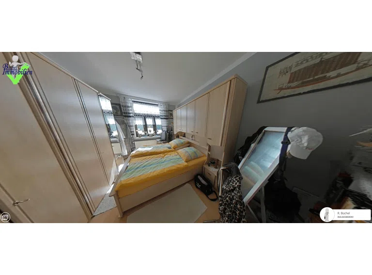 Schlafzimmer B2