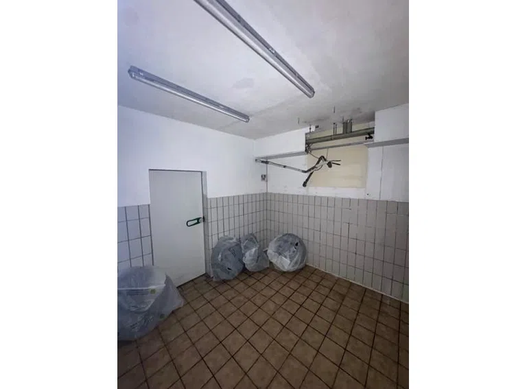 5 KG mit Kühlräumen gewerblich (8)