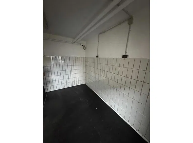 5 KG mit Kühlräumen gewerblich (1)