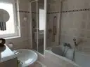 Bad im Dachgeschoss