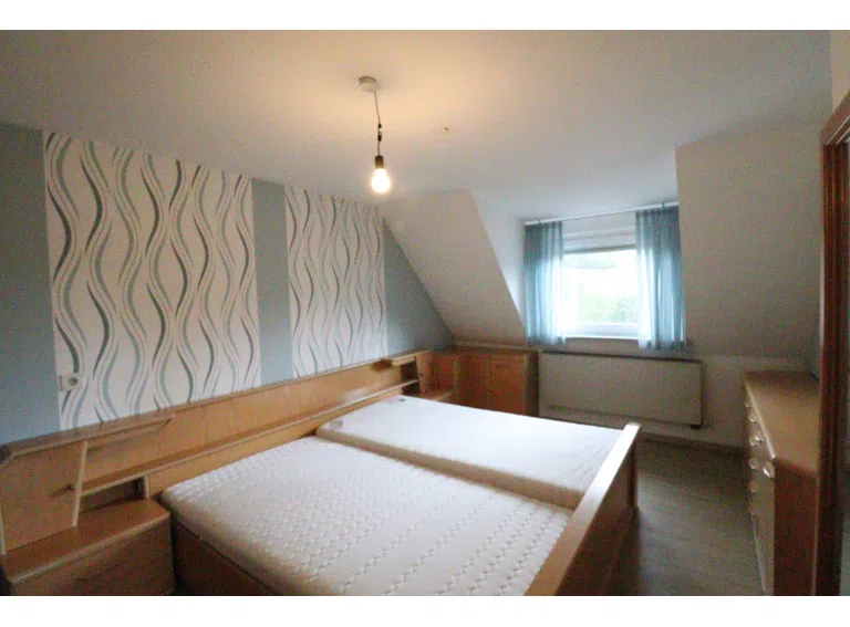DG - Schlafzimmer