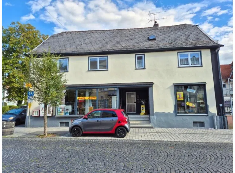 6-Straßenansicht-Kapitalanlage-Schotten
