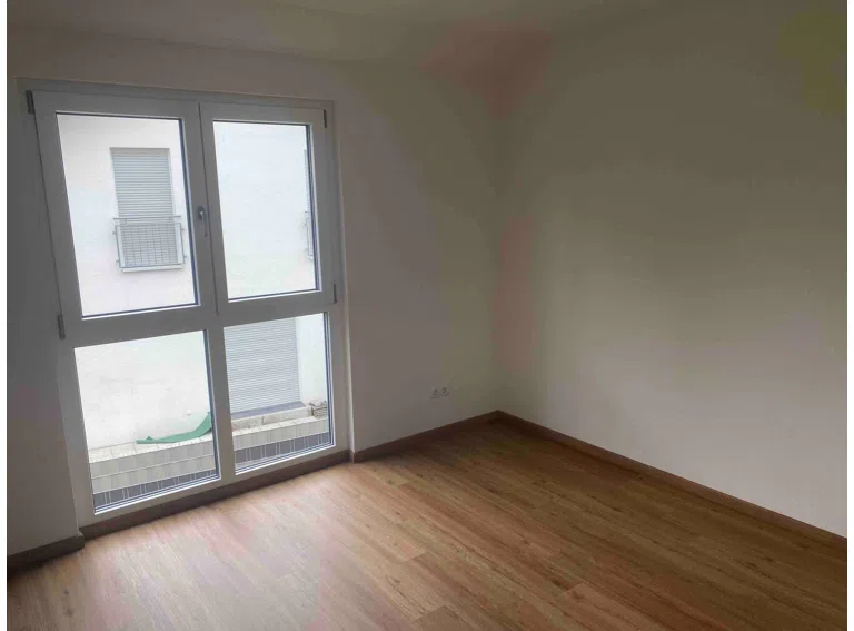 Zimmer 2 1. OG