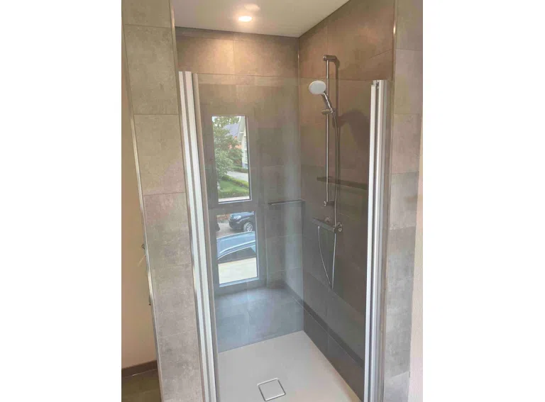 Dusche 1. OG