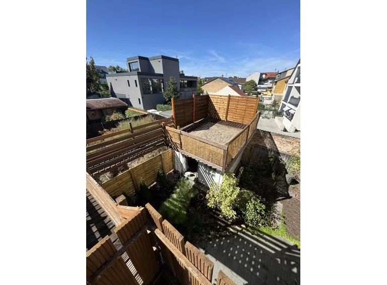 8e Sandstrand von Dachterrasse aus