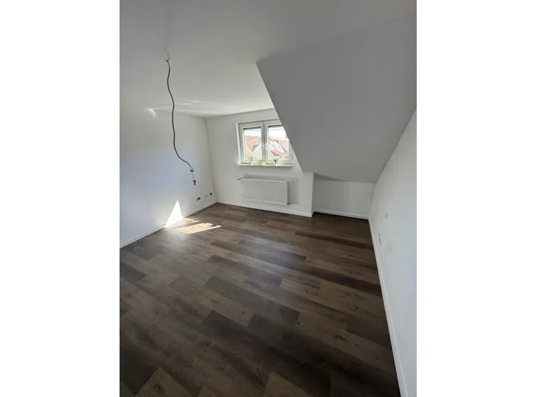 40 Raum im ausgebautem DG