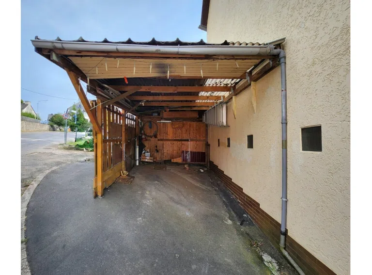 Carport