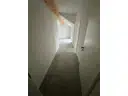 26 Flur im DG von Wohnungstür her