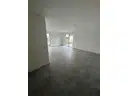 27 Wohnbereich mit Terrassenzugang