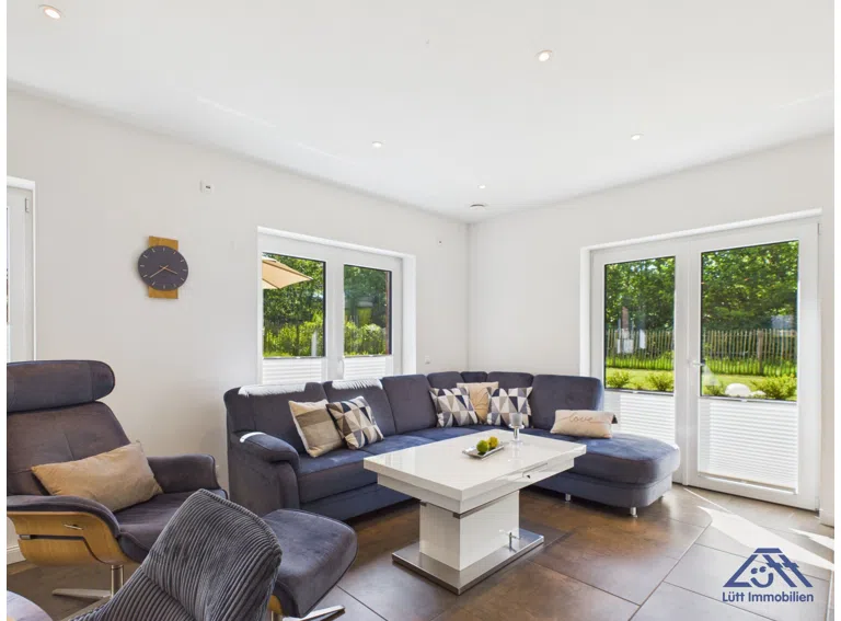 Wohnzimmer EG - Lütt Immobilien Selent