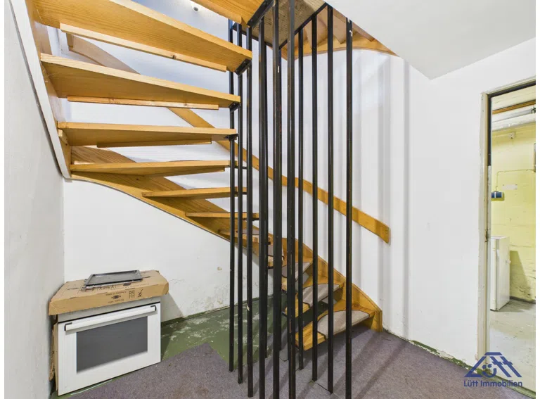 Flur KG - Lütt Immobilien - Selent