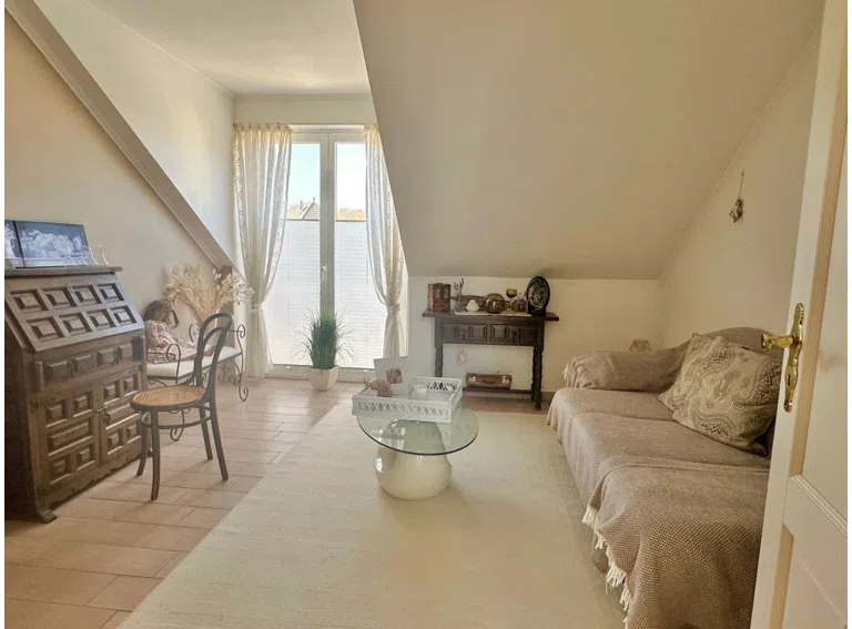Schlafzimmer 4