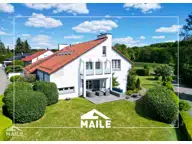 Bild von Exklusives und großzügiges Familienanwesen in Ortsrandlage! Häuser, in Sindelfingen, 650 m², 14 Zi., Bj. 1998