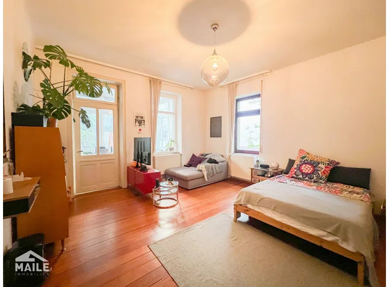 Schlafzimmer 1 + Loggia