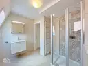 Badezimmer gemeinschaftlich