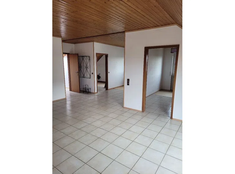 Wohn-/Schlafzimmer