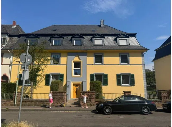 RB1 Ansicht Straßenseite