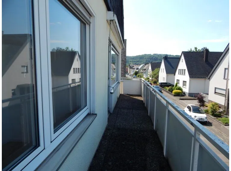 Wohnzimmer Balkon Bild 2