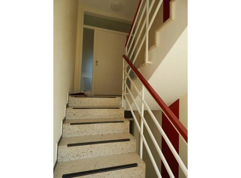 Aufgang zur Wohnung