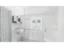Modernes Duschbad
